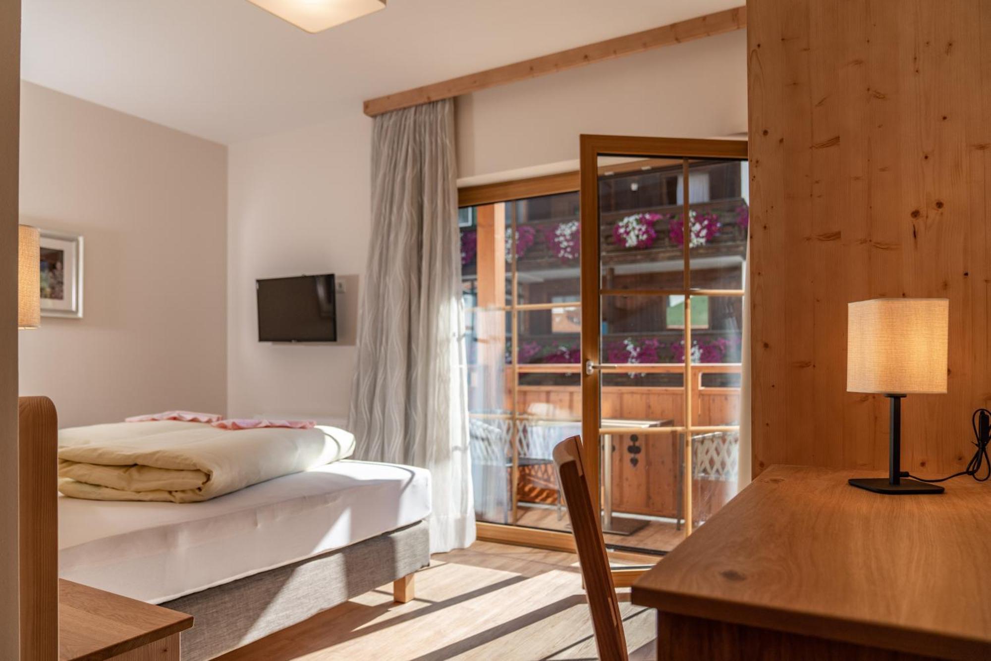 Hotel Am Sonnenhuegel 费尔兹姆斯 外观 照片